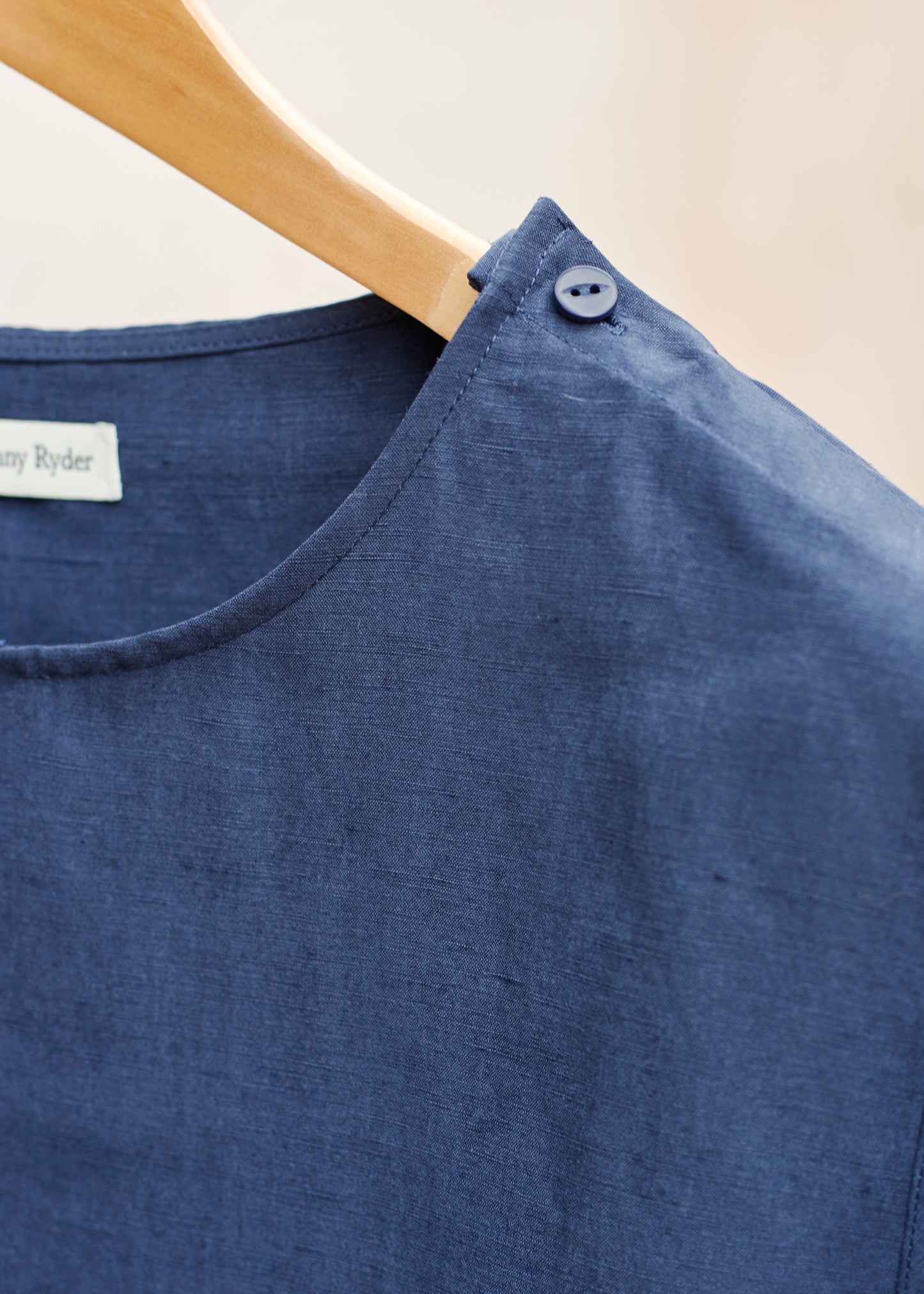 Beech Shirt - Navy Linen/Silk